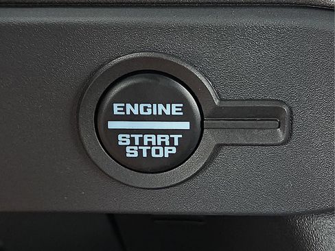 New 2025 Ford Bronco 2-Door w/ Sasquatch Package AWD/4WD image 20