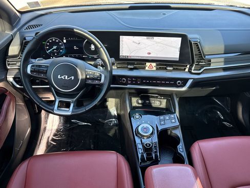Used 2024 Kia Sportage SX Prestige image 23
