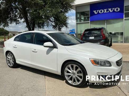 Used 2017 Volvo S60 T5 Inscription Platinum FWD image 1
