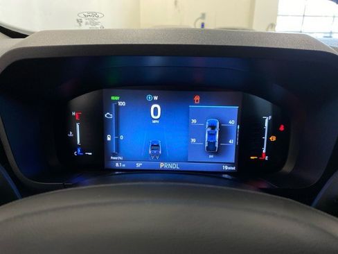 New 2025 Ford Maverick XL w/ Equipment Group 101A image 44