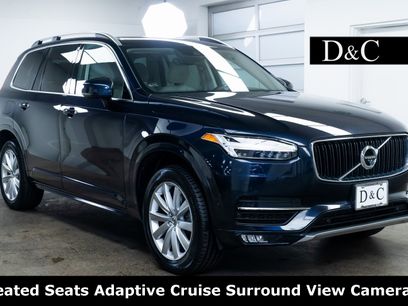 Used 2016 Volvo XC90 T6 Momentum w/ Momentum Plus Package