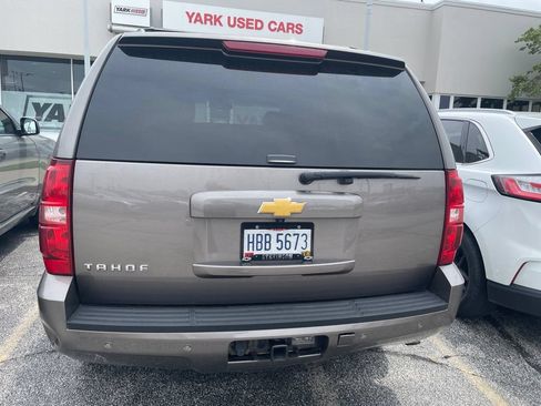 Used 2014 Chevrolet Tahoe LT w/ Luxury Package AWD/4WD image 9