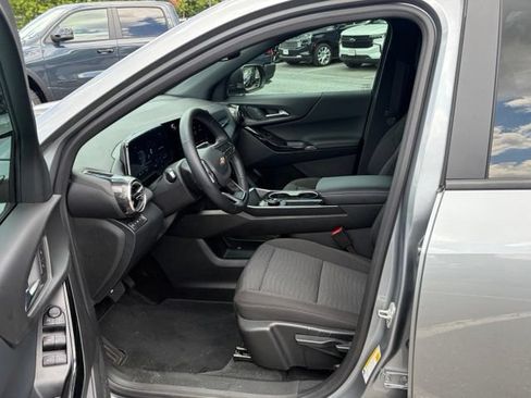 Used 2026 Chevrolet Equinox LT AWD/4WD image 15