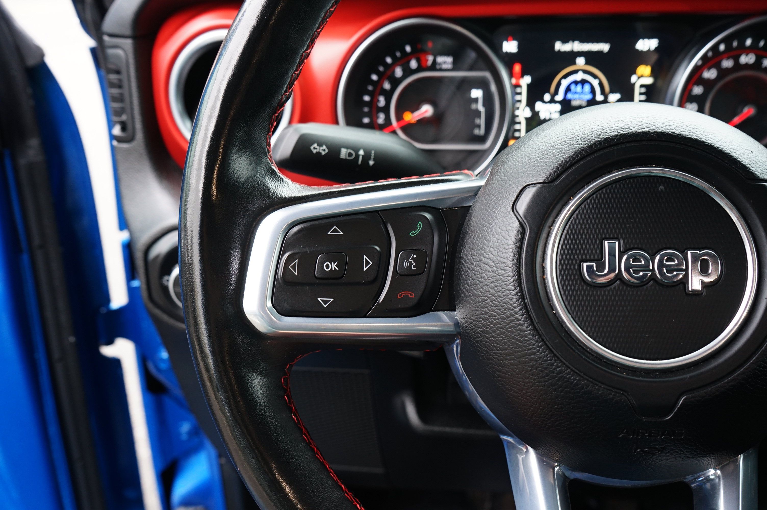 Used 2020 Jeep Gladiator Rubicon AWD/4WD image 29