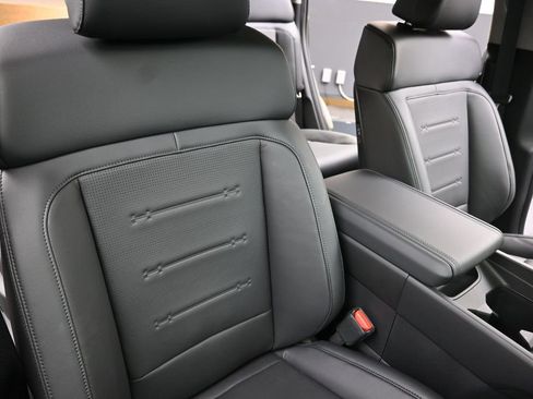 New 2026 Hyundai Santa Fe Limited AWD/4WD image 14