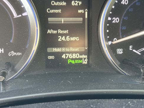 Used 2017 Toyota Highlander Limited image 22