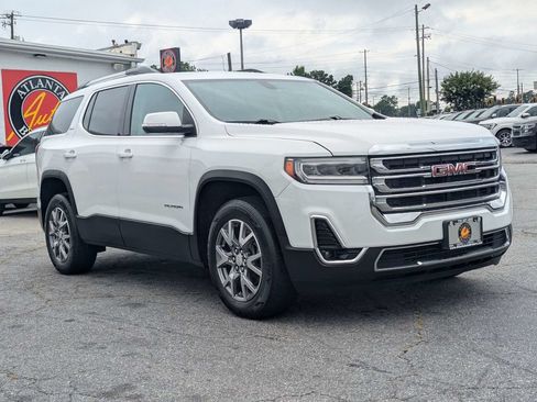 Used 2020 GMC Acadia SLT FWD image 3
