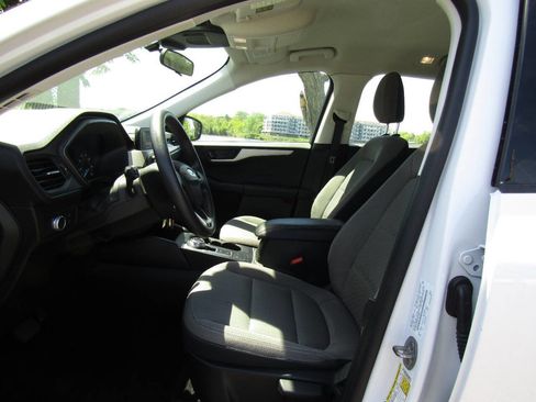 Used 2022 Ford Escape S AWD/4WD image 10