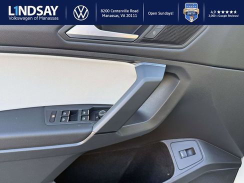 Certified 2019 Volkswagen Tiguan SEL image 16