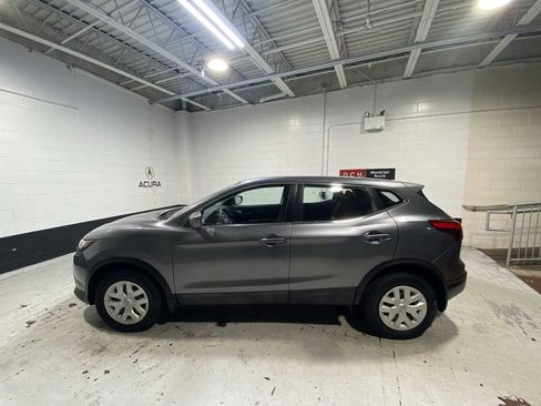 Used 2019 Nissan Rogue Sport S AWD/4WD image 3
