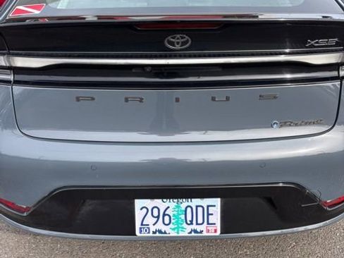 Used 2023 Toyota Prius Prime Premium image 7