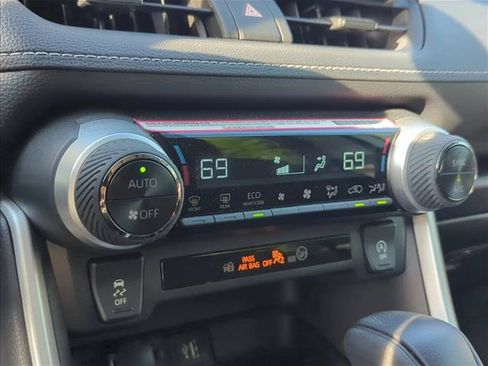 Certified 2024 Toyota RAV4 XLE w/ Convenience Package FWD image 20