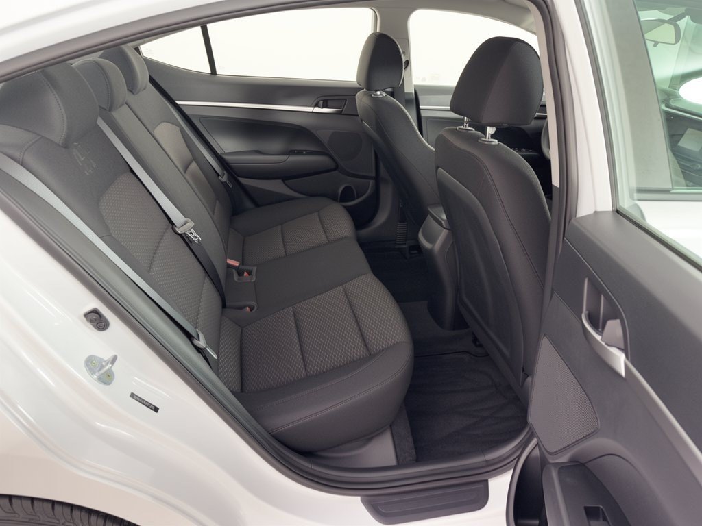 Used 2020 Hyundai Elantra SE w/ Cargo Package (C1) FWD image 29