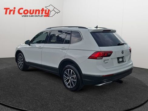 Used 2020 Volkswagen Tiguan SE w/ Panoramic Sunroof Package AWD/4WD image 6