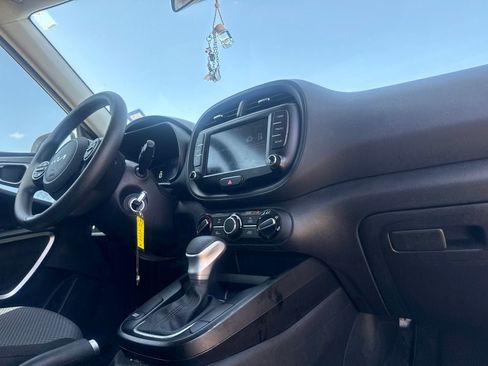 Used 2024 Kia Soul LX FWD image 26
