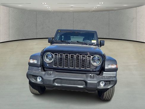 New 2026 Jeep Wrangler Sport AWD/4WD image 8