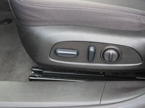 Used 2024 Chevrolet Malibu LT FWD image 19