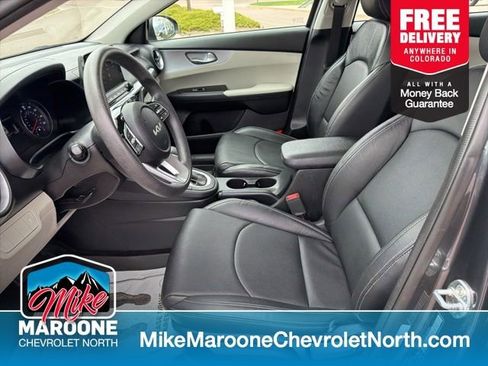 Used 2022 Kia Forte LXS FWD image 11