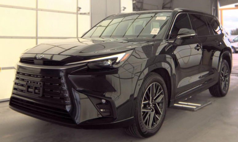 Used 2026 Lexus TX 350 AWD w/ Technology Package image 1