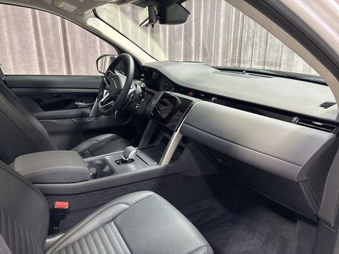 Used 2025 Land Rover Discovery Sport S AWD/4WD image 8