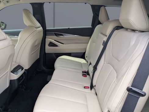 Used 2025 INFINITI QX60 Luxe FWD image 14