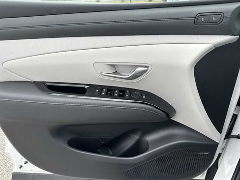 New 2026 Hyundai Tucson Limited image 23