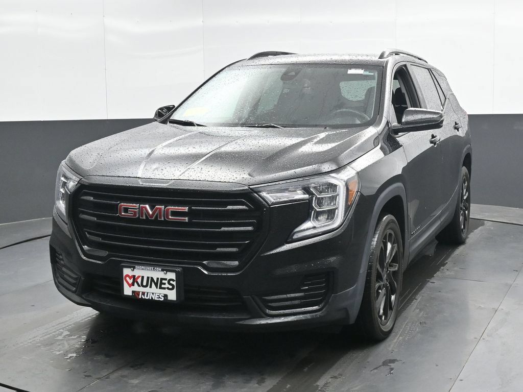 Used 2023 GMC Terrain SLE w/ Driver Convenience Package AWD/4WD image 6