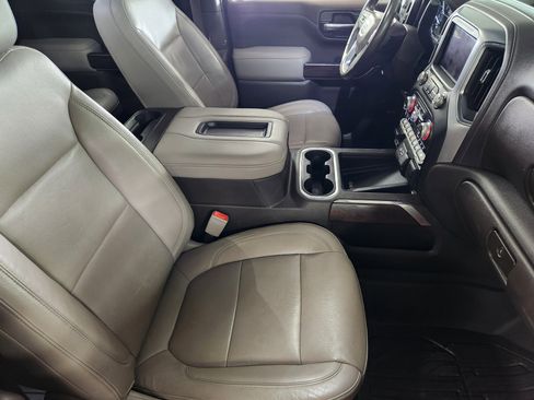 Used 2020 GMC Sierra 1500 SLT RWD image 10