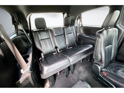 Used 2018 Dodge Grand Caravan GT FWD image 32