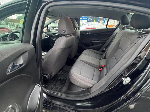 Used 2019 Chevrolet Cruze LS w/ LS Convenience Package image 11