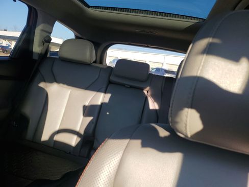 Used 2020 Hyundai Santa Fe Limited image 29