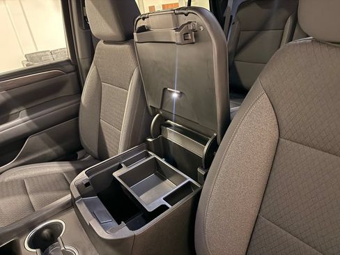 Used 2024 Chevrolet Tahoe LS RWD image 26