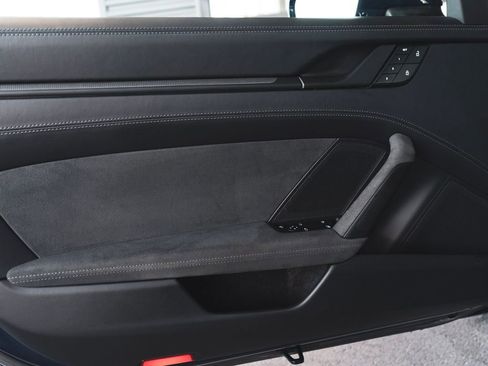 Used 2024 Porsche 911 Carrera GTS image 29