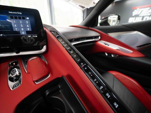 Used 2020 Chevrolet Corvette Stingray Preferred Cpe w/ 2LT Preferred Equipment Group RWD image 21
