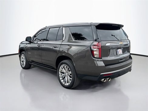 Used 2021 Chevrolet Tahoe High Country w/ Premium Package image 5