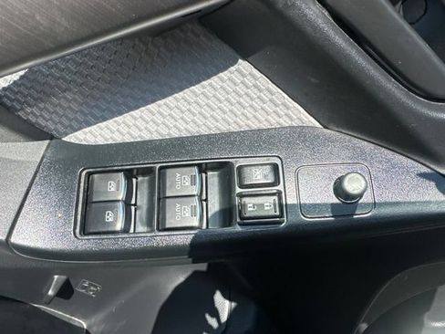 Used 2018 Subaru Forester 2.5i Premium AWD/4WD image 10