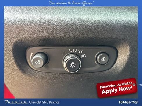 Used 2019 Chevrolet Traverse LT w/ LT Premium Package FWD image 31