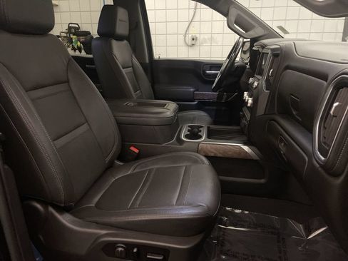 Used 2021 GMC Sierra 1500 Denali w/ Denali Ultimate Package AWD/4WD image 22
