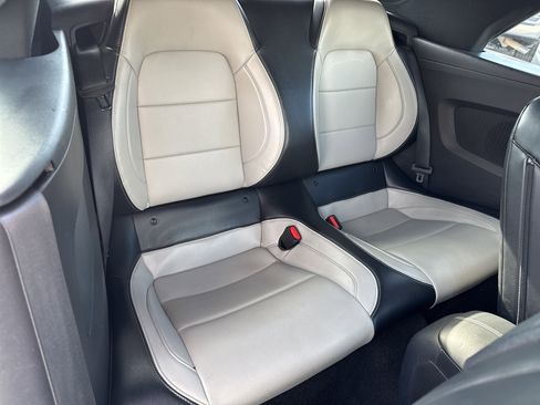 Used 2024 Ford Mustang GT Premium image 16