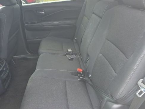 Used 2019 Honda Passport Sport image 14