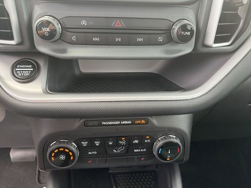 Used 2024 Ford Bronco Sport Big Bend w/ Convenience Package AWD/4WD image 25