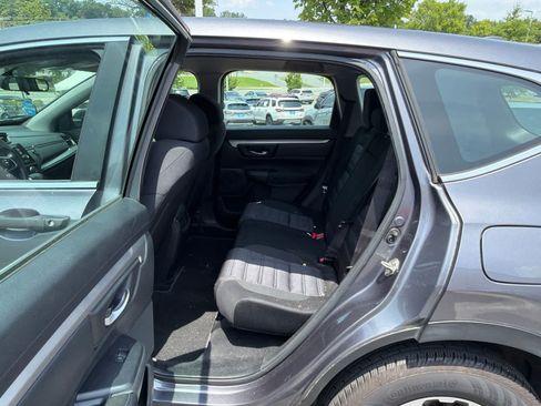 Used 2019 Honda CR-V LX image 17