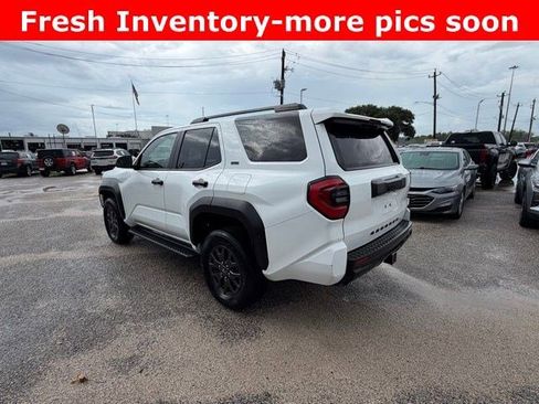 Used 2025 Toyota 4Runner SR5 RWD image 2