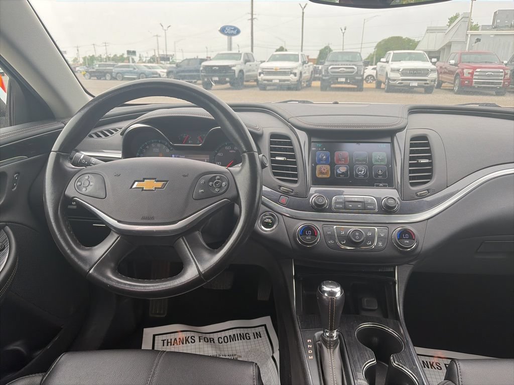 Used 2019 Chevrolet Impala LT FWD image 14