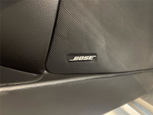 Used 2006 Chevrolet Corvette Convertible w/ Preferred Equipment Group RWD image 13