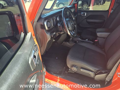 Used 2020 Jeep Wrangler Unlimited Sport S AWD/4WD image 13