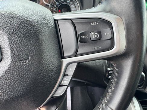 Used 2021 RAM 1500 Big Horn AWD/4WD image 34
