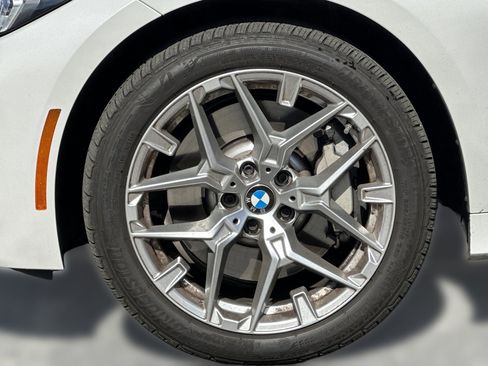 Used 2025 BMW 330i xDrive Sedan w/ Convenience Package image 11