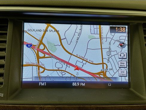 Used 2017 INFINITI QX80 2WD w/ Driver Assistance Package image 21