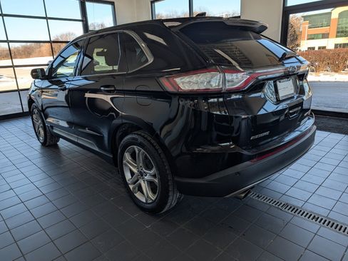 Used 2017 Ford Edge Titanium w/ Equipment Group 301A image 4